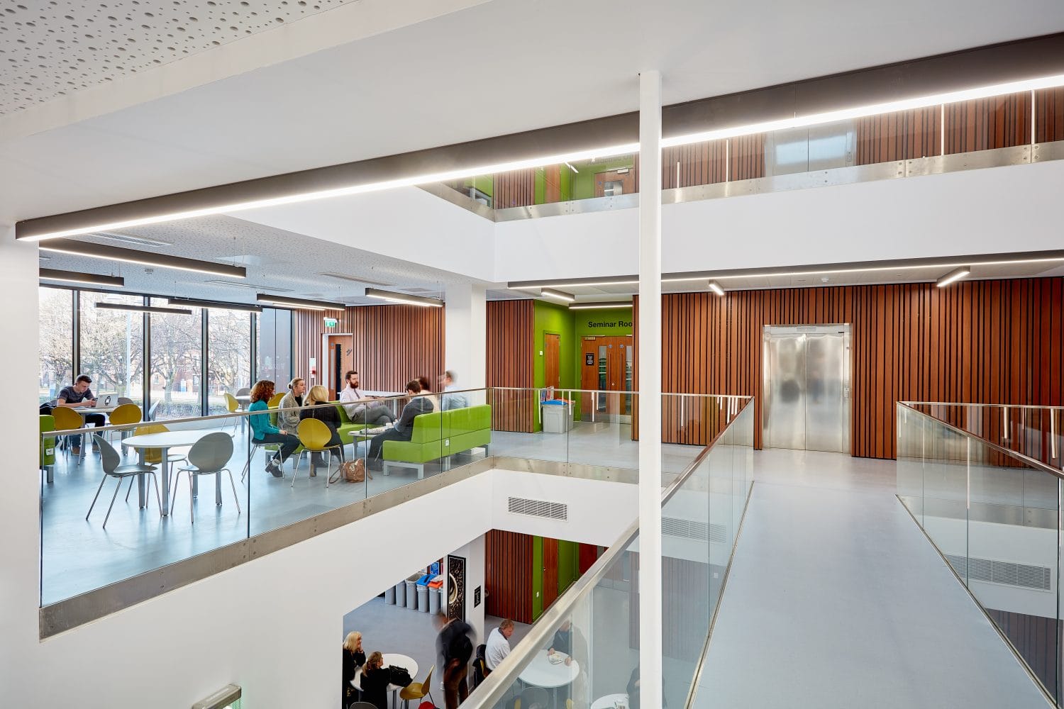LIVERPOOL SCHOOL OF MANAGEMENT (Interiors) - Austin-Smith:Lord
