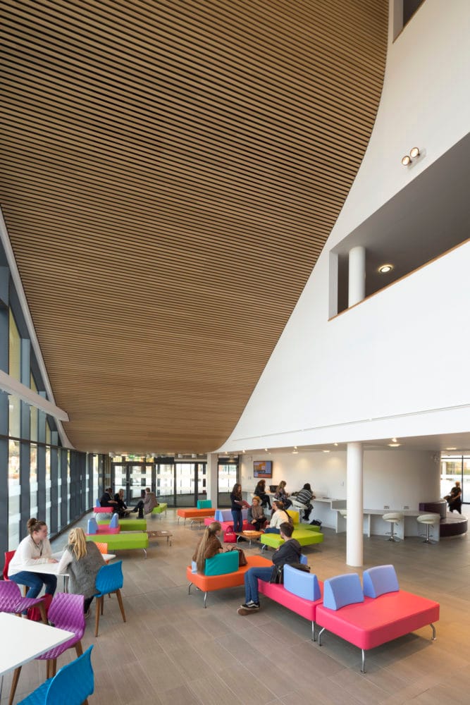 TEESSIDE UNIVERSITY: THE CURVE (Interiors) - Austin-Smith:Lord